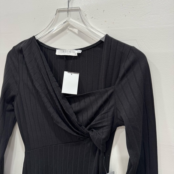 ASTR The Label Long Sleeve Ribbed Wrap Midi Dress Black Sheath Twist Bodycon M - Picture 4 of 9
